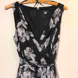 Tommy Hilfiger faux wrap sleeveless floral dress 10